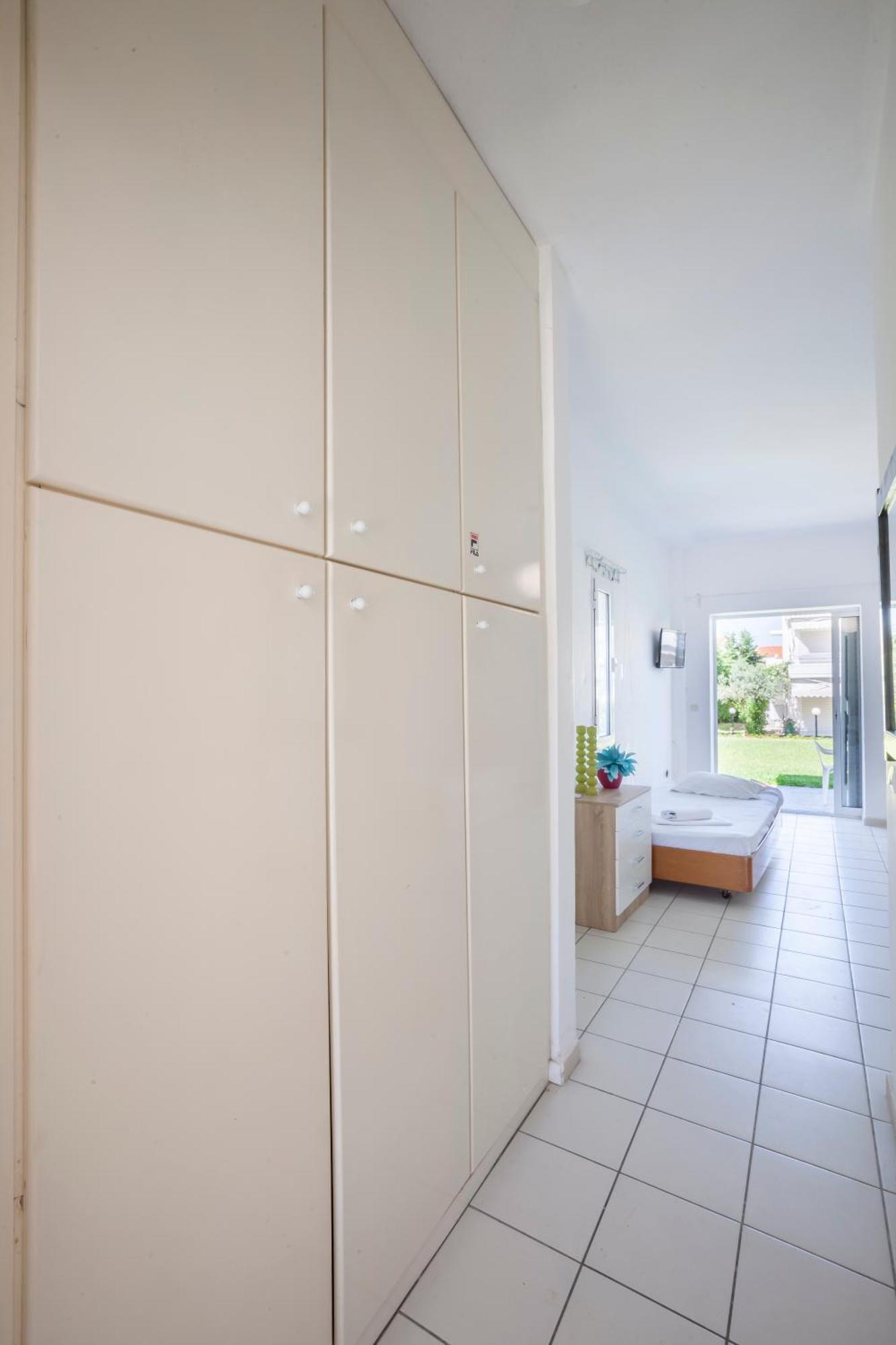 Akrotiri Apartment Пефкохори Экстерьер фото