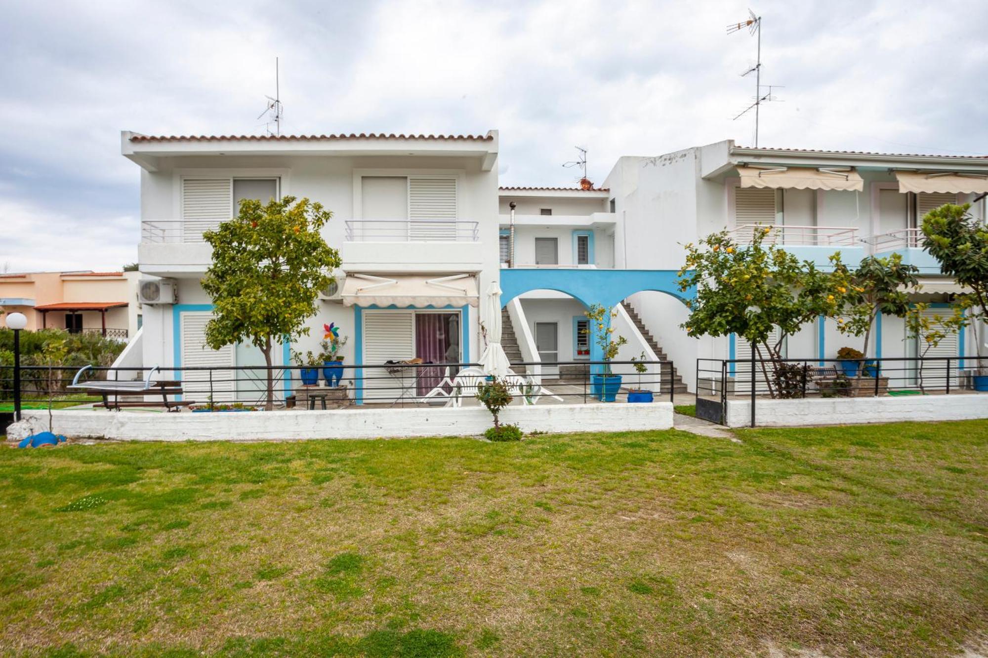 Akrotiri Apartment Пефкохори Экстерьер фото